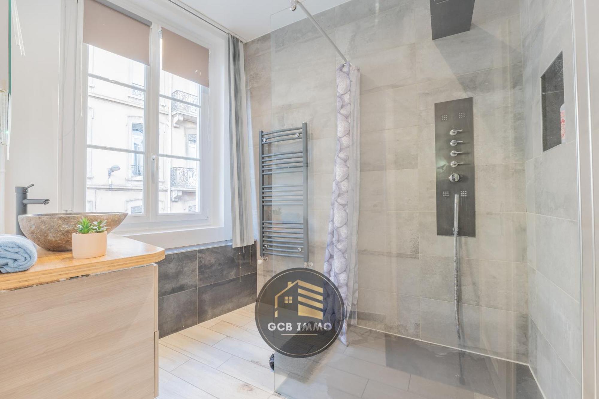 Style Indus & Billard - Coeur De Grenoble Apartment ภายนอก รูปภาพ